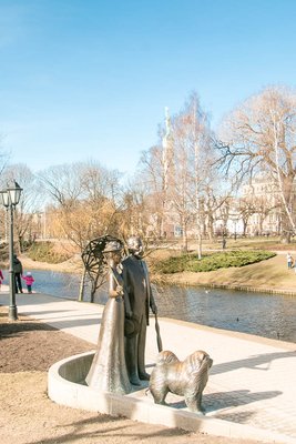 Парк перед Театром Ореры и Балета
